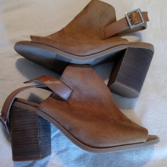 Cato Shoes - Brand new womens tan open toe heels
